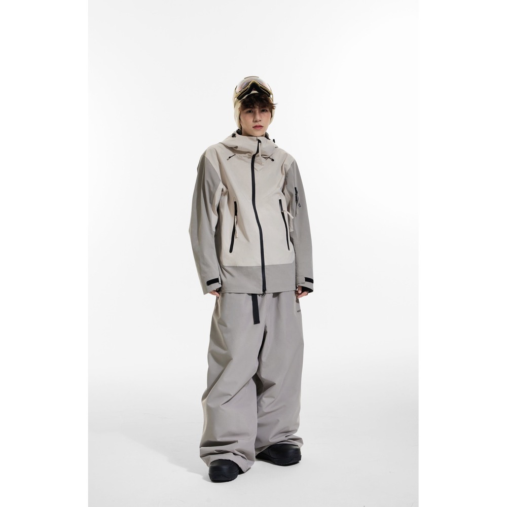 MOLOCOSTER Snowboarding Outdoor Equipment Pants Gray Medium New With Tags‎